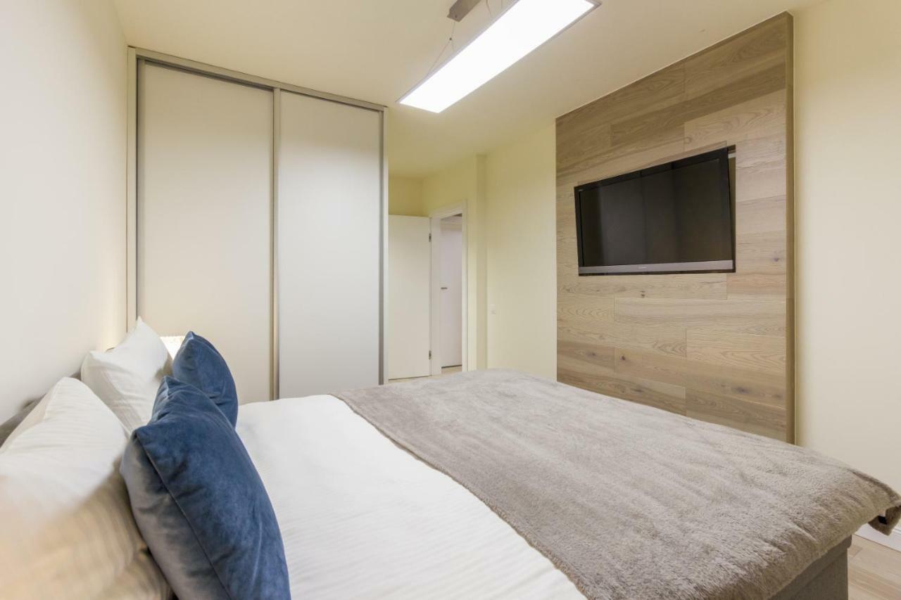 My Place Grand Hill Cluj Napoca Bagian luar foto