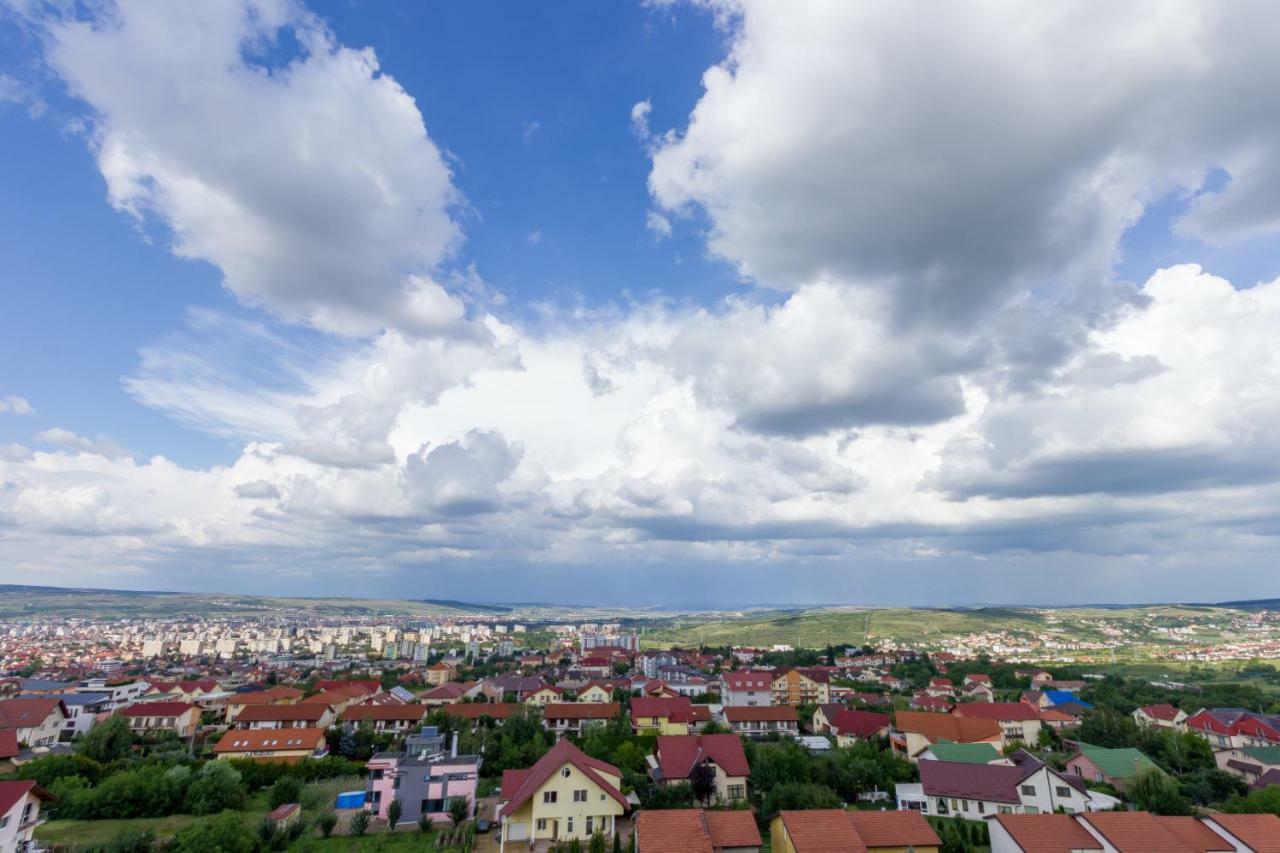 My Place Grand Hill Cluj Napoca Bagian luar foto